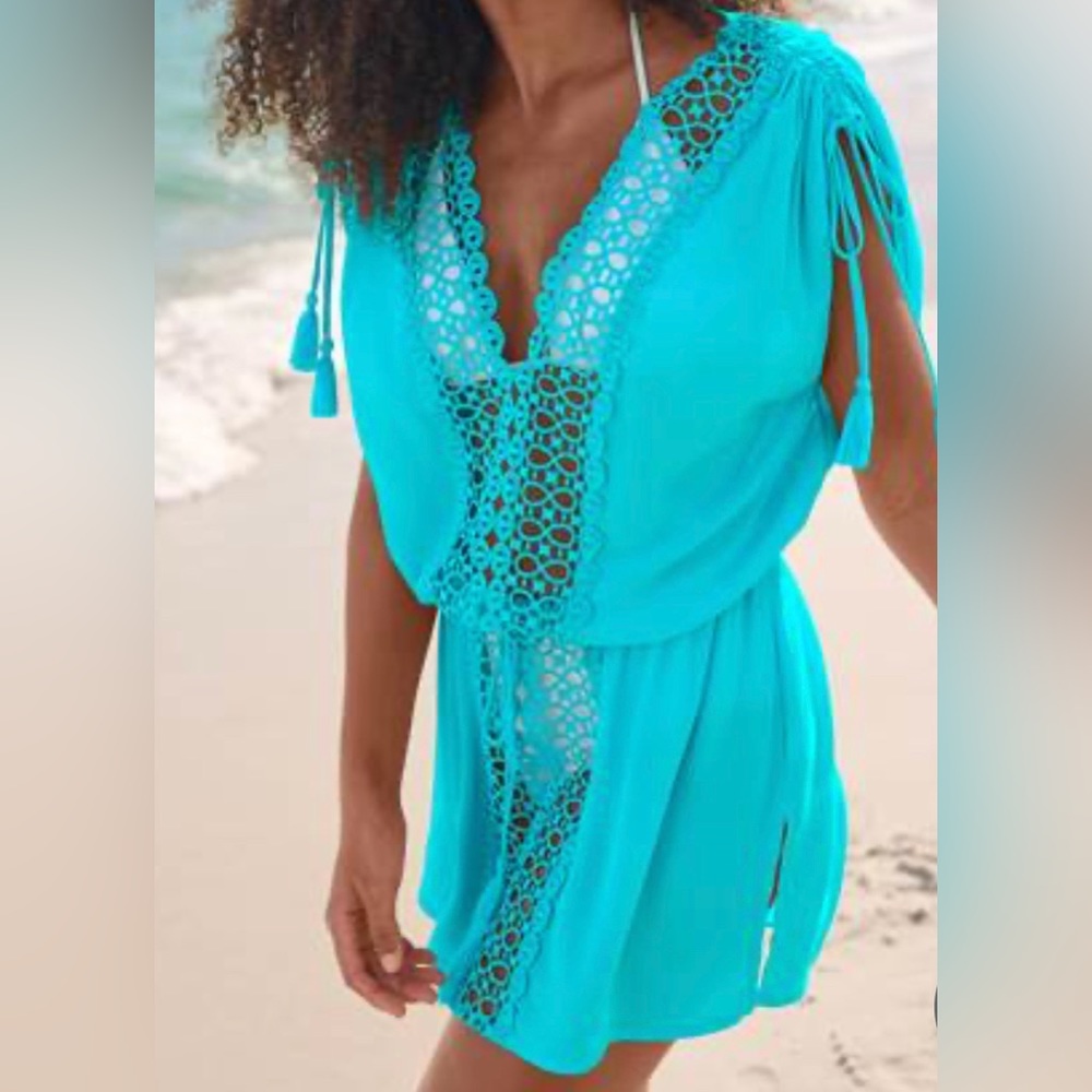 Venus XL swimsuit coverup NEW